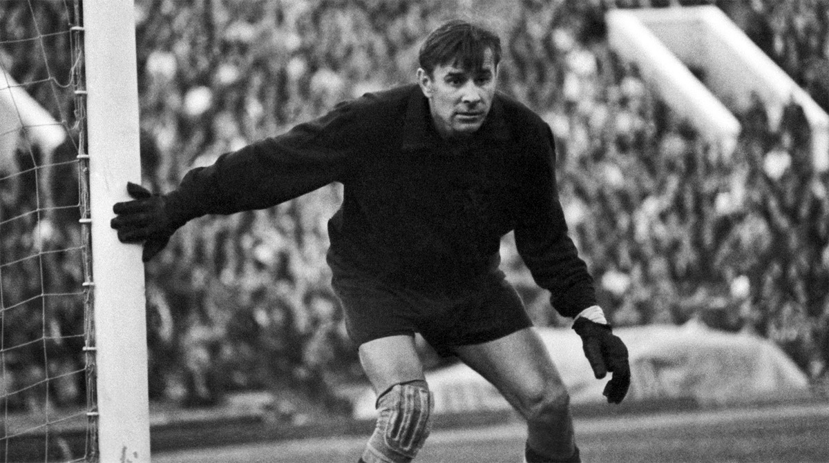 Thủ môn Lev Yashin – chân dung huyền thoại “Nhện Đen” – Redsvn.net
