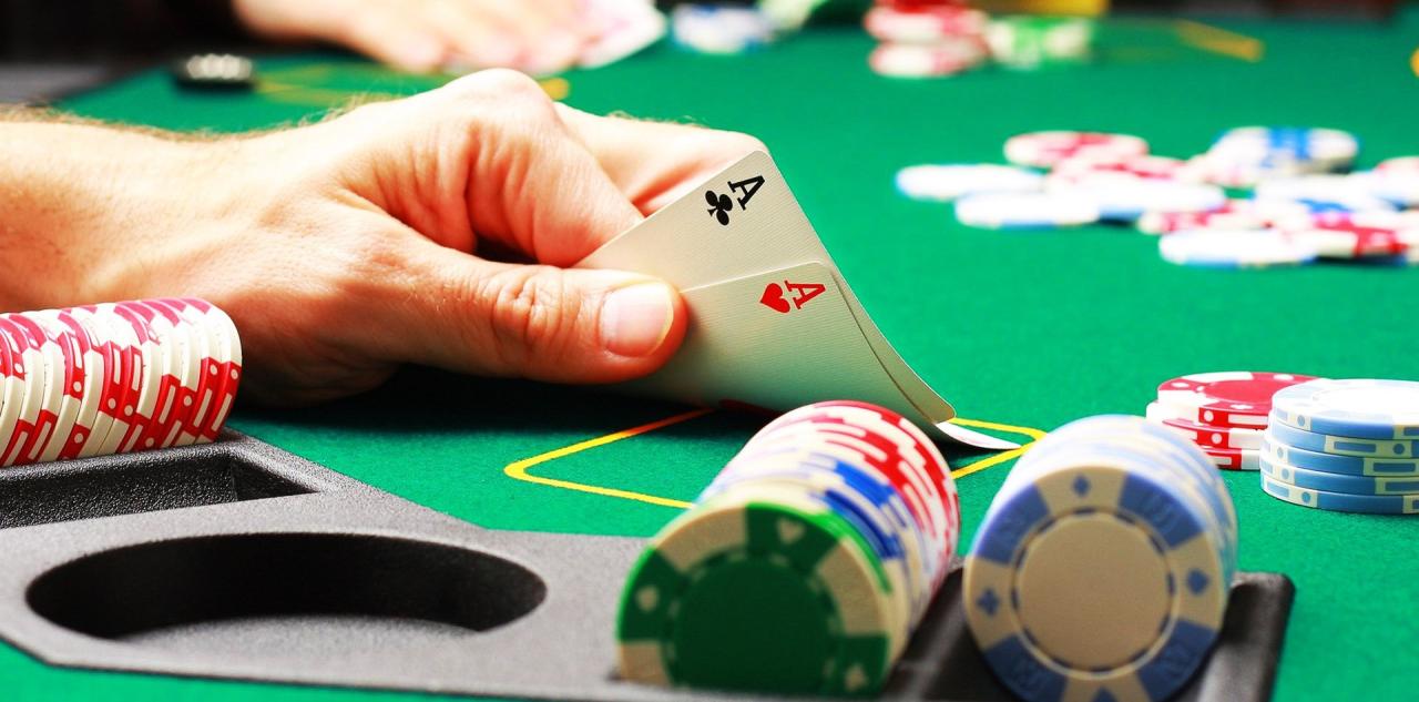 Hướng Dẫn】Cách Chia Bài Poker Nhanh Cho Người Mới Tập Chơi