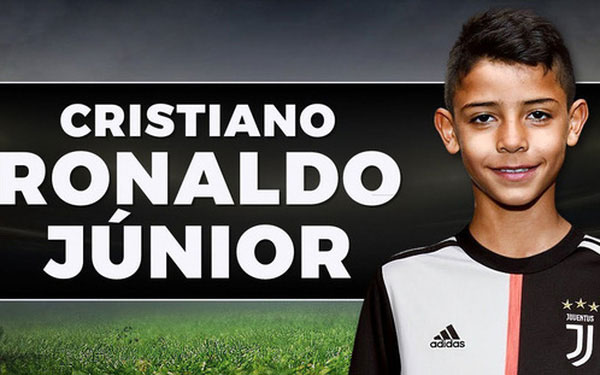 Ronaldo Jr, con trai của Ronaldo