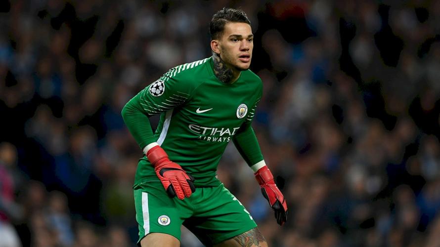 Ederson Moraes: Người khổng lồ trong khung gỗ Man City | Bóng Đá